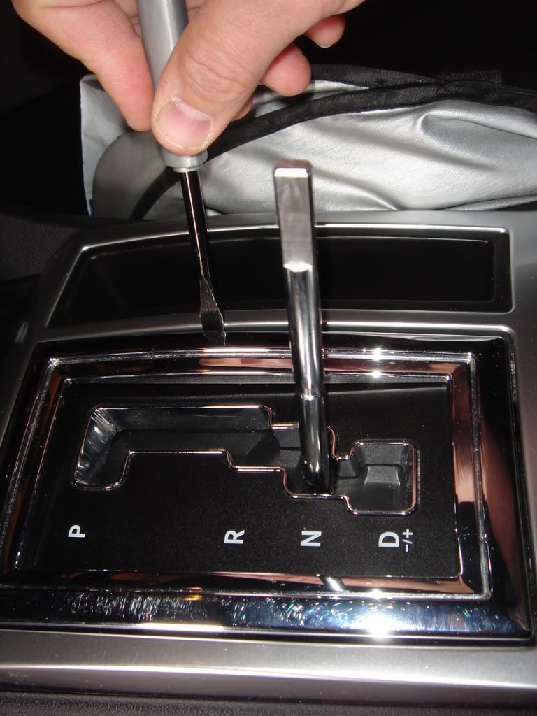 07 Shift Knob removal/ BT shift plate install Dodge Charger Forums